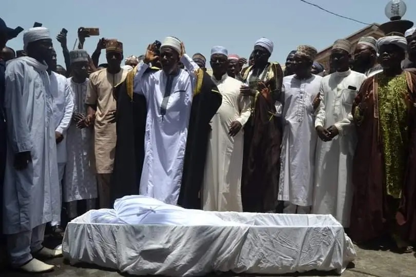 Traditional Worshippers Decry Open Display Of Alaafin’s Dead Body