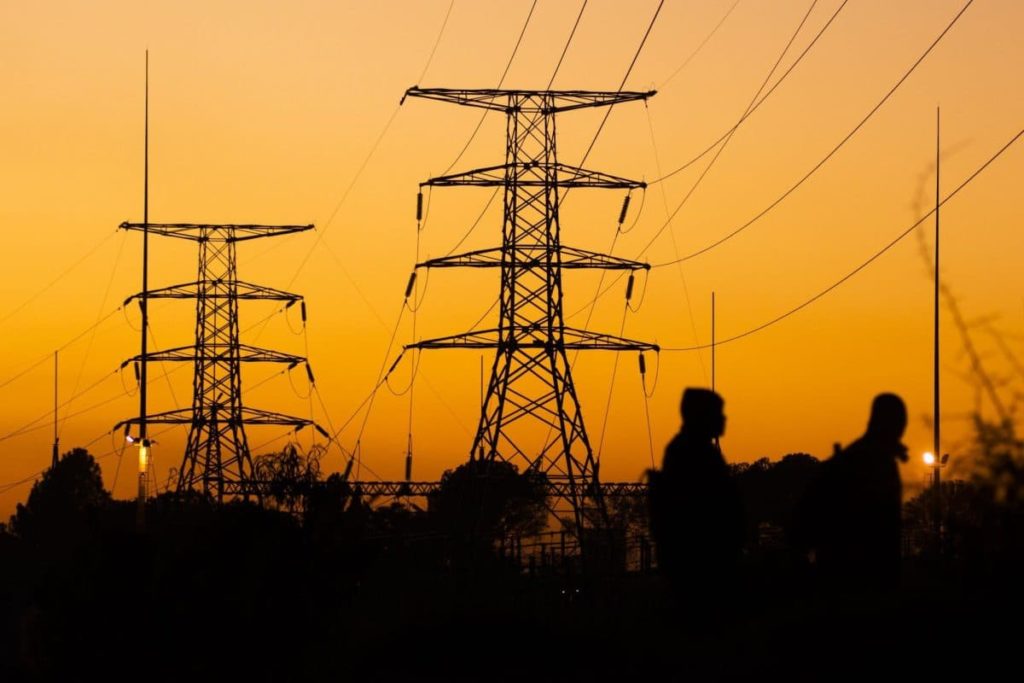Power Generation Crashes By 903MW, National Grid Crisis Persists