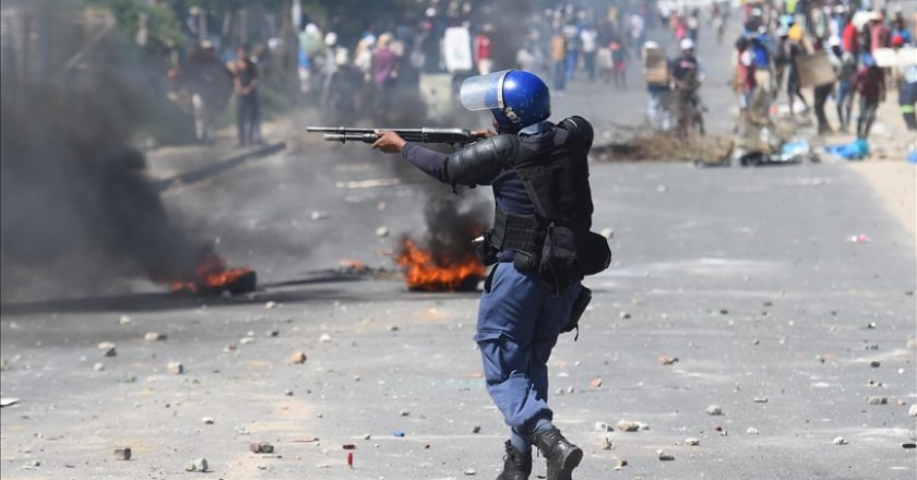 South African Police Decry Increased Crime Rate